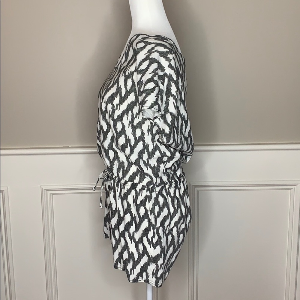 J. Crew Ikat Black & White Romper Small - Picture 5 of 9
